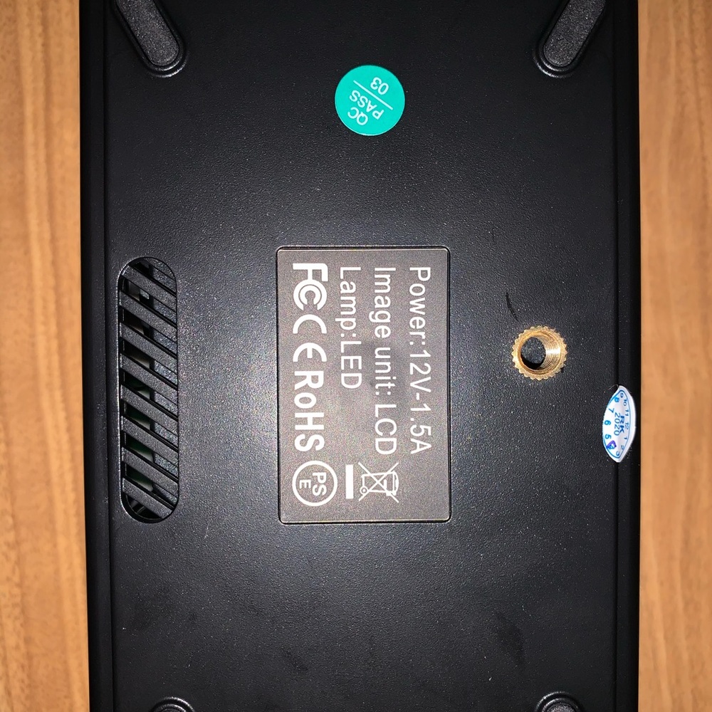 LED Projector - Picture 13 of 16